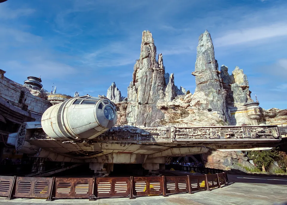 Galaxy’s Edge at Disneyland